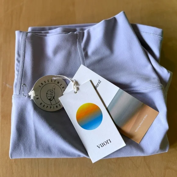 Vuori AllTheFeels™ Short 4" Size XL - Picture 4 of 8